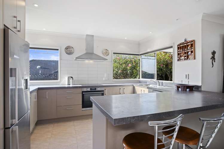 44 Green Lane Pukekohe_12