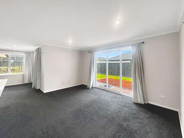 9 Mediterranean Grove 10930_3