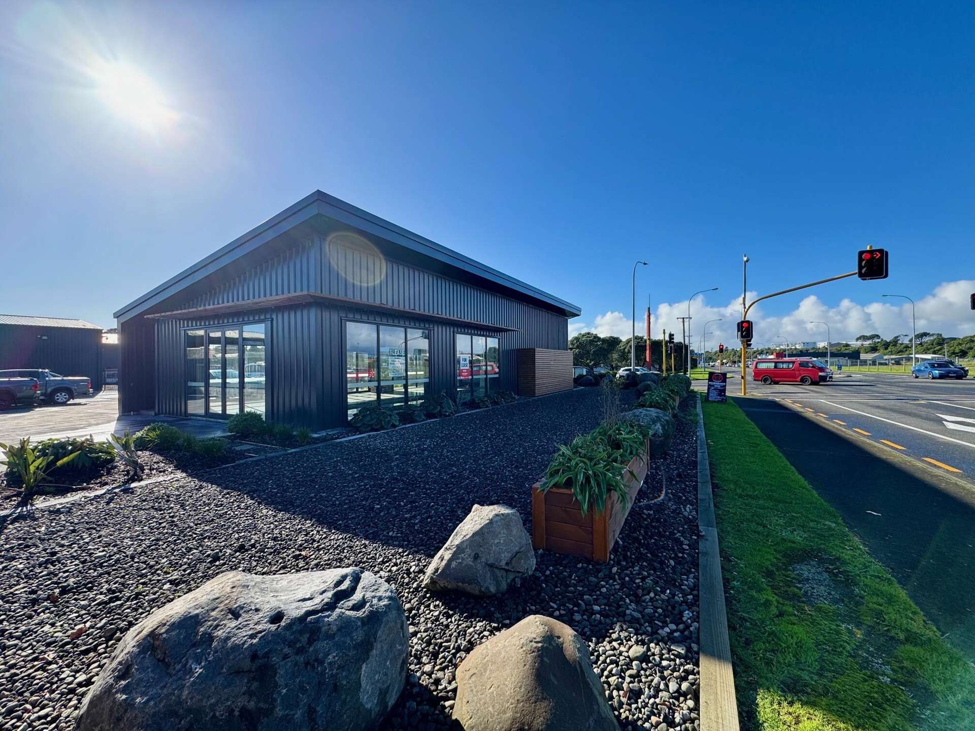 24 Smart Road Waiwhakaiho_0