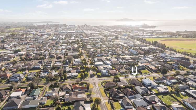18 Robertson Street Glenholme_25
