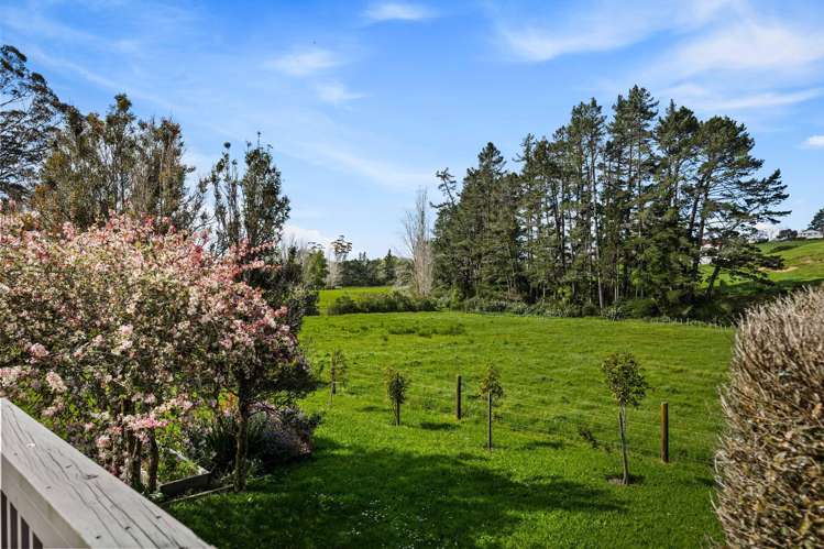 2 Valley Road Waitoki_21