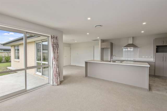 587 Birchs Road Lincoln_1