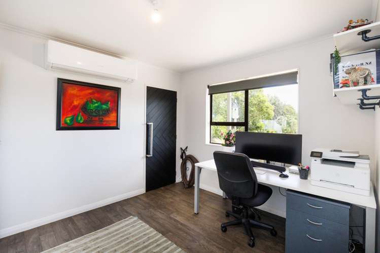 38 Russell Street Foxton_11