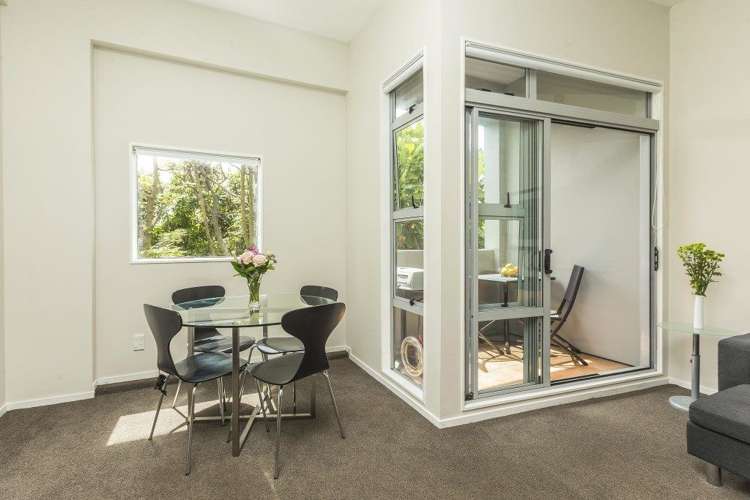 8/12 Ruskin Street Parnell_5