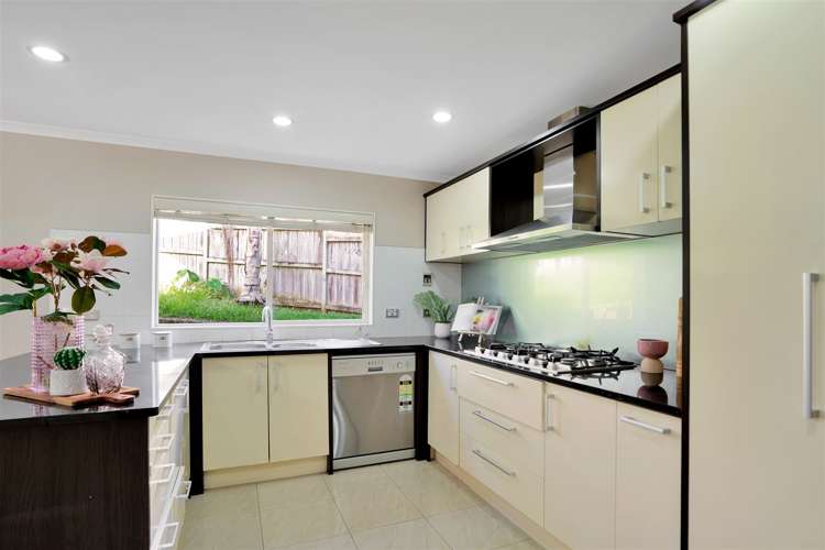 12 Bilancia Place Flat Bush_5