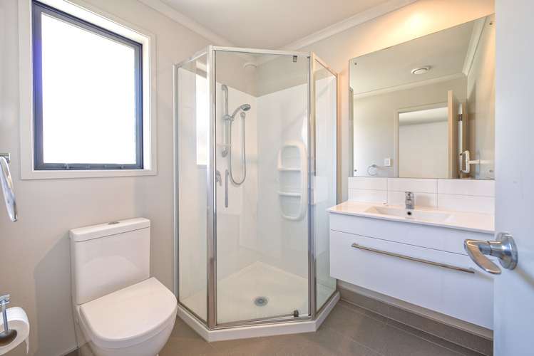 16 Reward Place Mangere_8