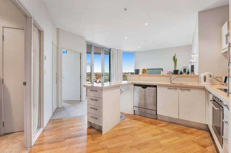 511/11 Tamariki Avenue_4