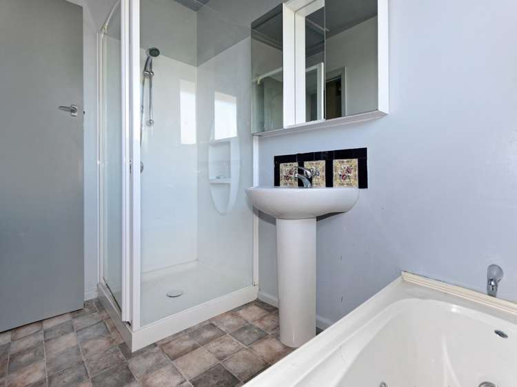 111 Effingham Street North New Brighton_14