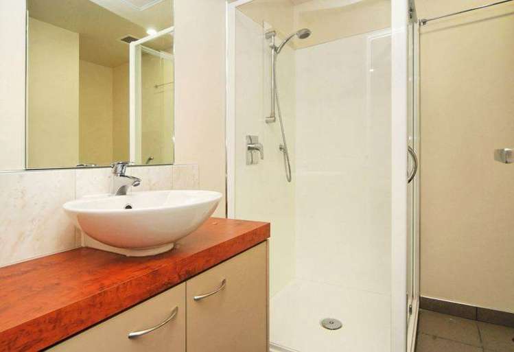 702/135 Vincent Street Auckland Central_4