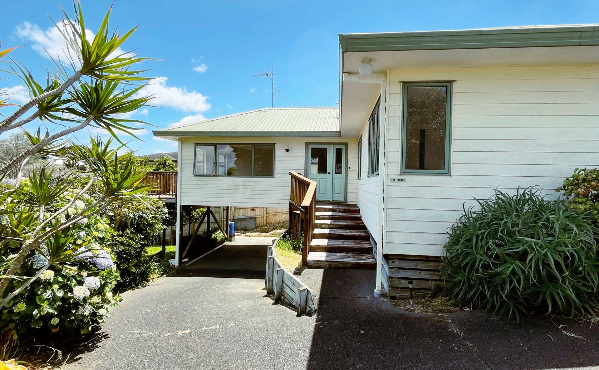 2/13 Coles Crescent Papakura_0