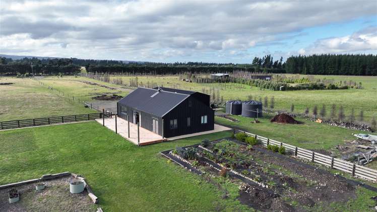 263 Foothills Road Okuku_22