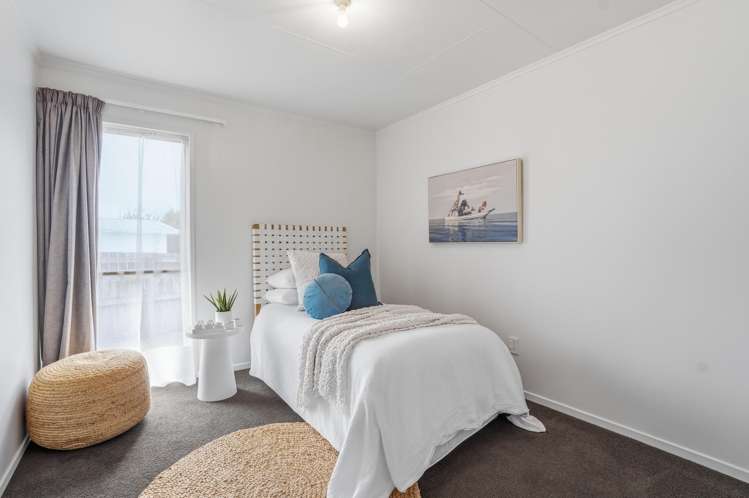 9 Paramount Parade Tikipunga_11