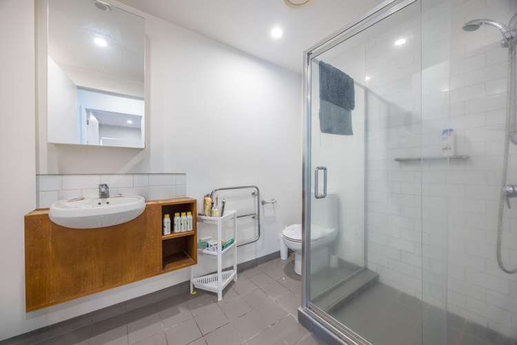 216/125 Customs Street Auckland Central_11