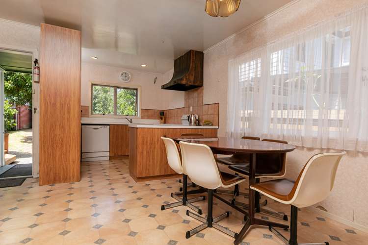 11 Kingdale Road Henderson_15