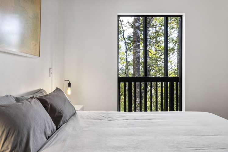 13 Te Aute Ridge Road Waitakere_27