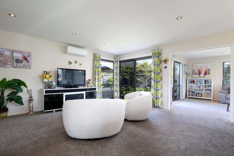 12 Kebal Place Stoke_5