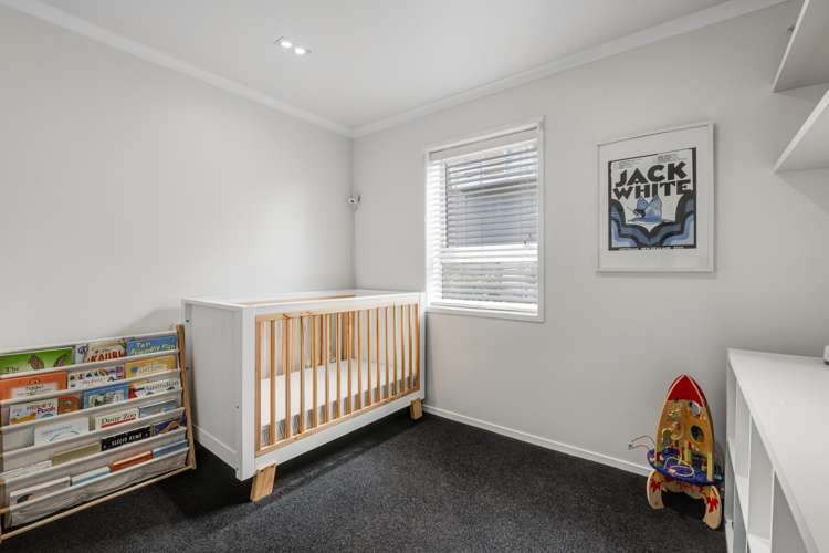 4/13 Kaihu Street Northcote_12