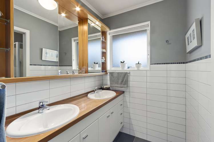 21 Bidwell Place Hillmorton_16