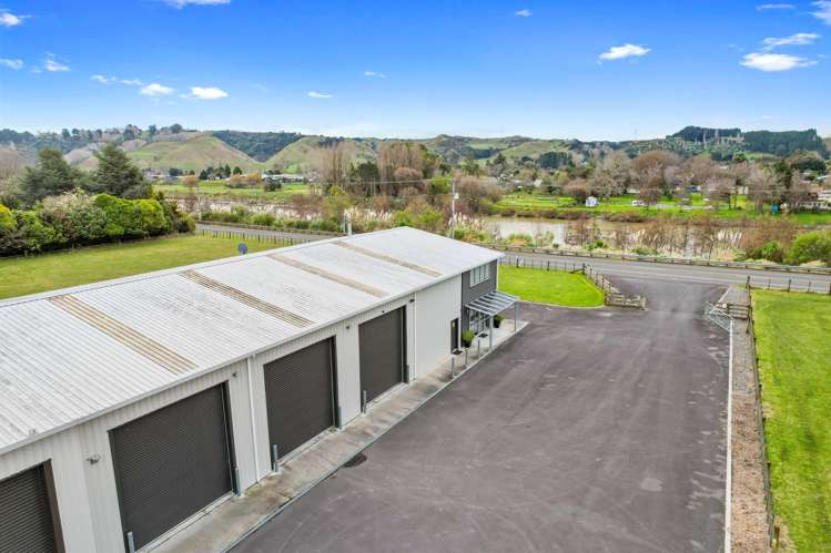 126 Riverbank Road Okoia_1