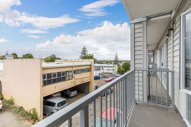 2k/3 Keystone Avenue Mount Roskill_2