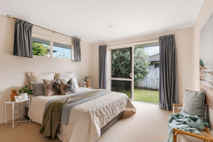 4 Montrose Place Pyes Pa_7