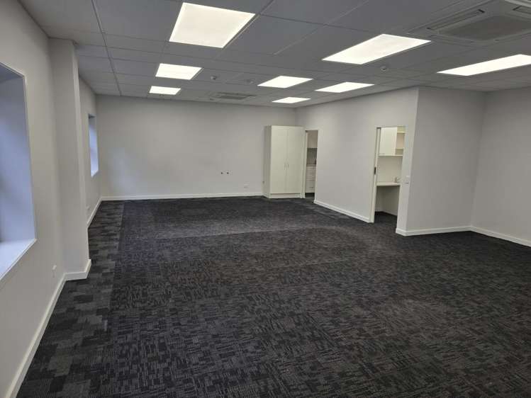 5 Raroa Road Lower Hutt_1