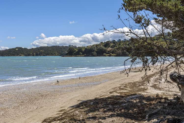 24 Miami Avenue Surfdale_8