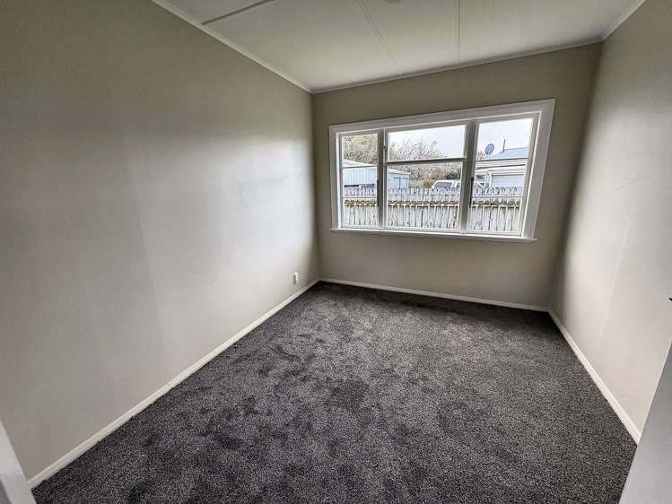 5 Raglan Street Lansdowne_5