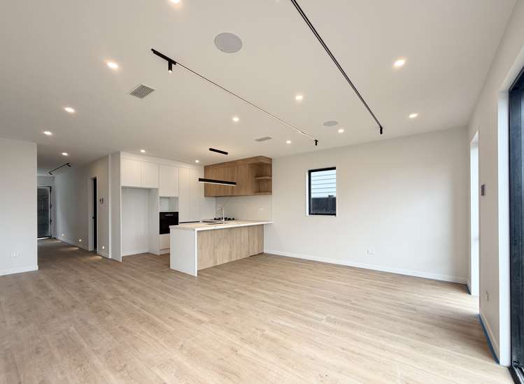 80C Tukutata Crescent_3