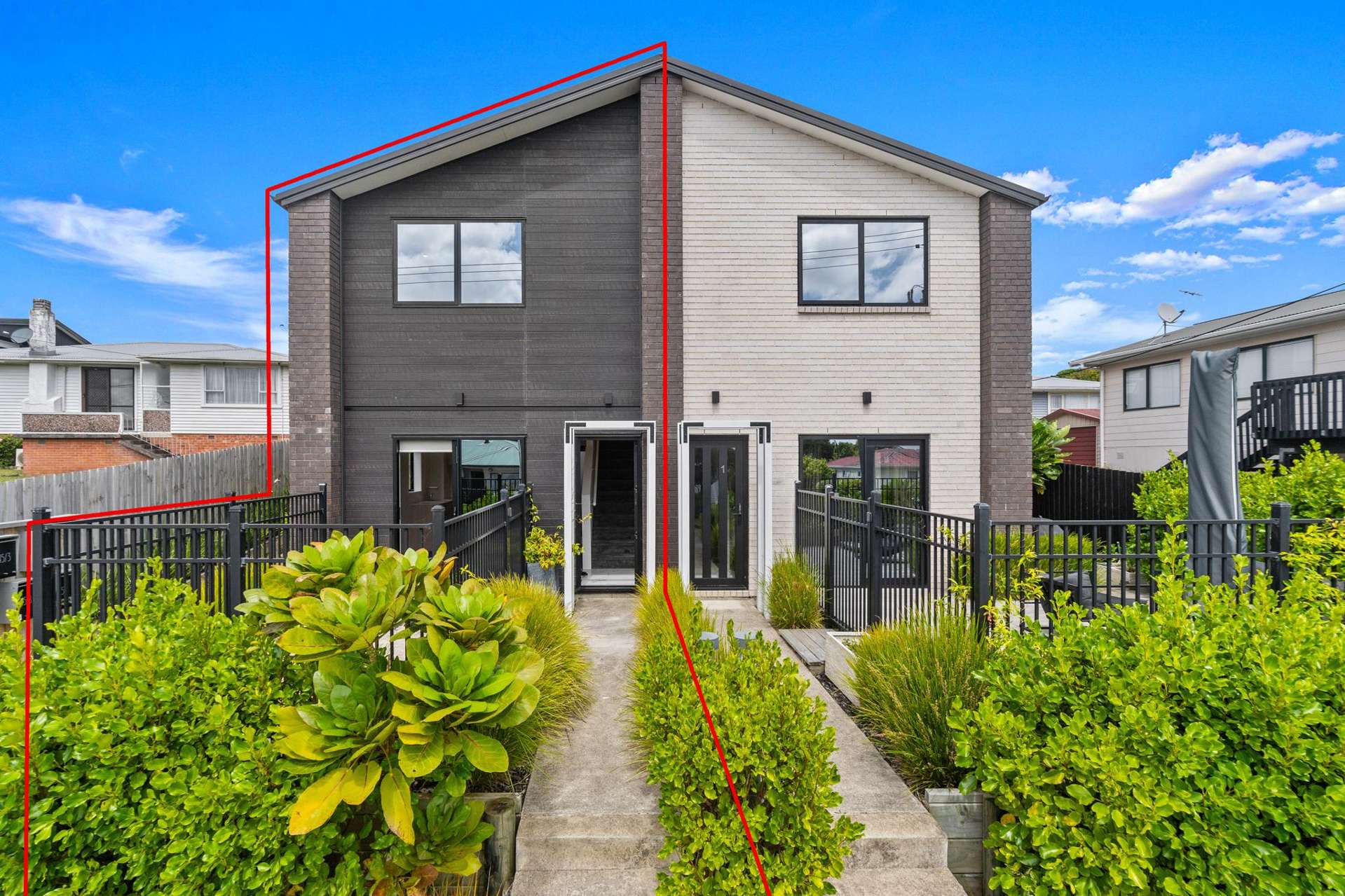 2/45 Vera Road Te Atatu South_0