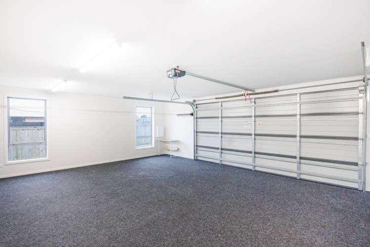 16a Rayner Lane Marton_14