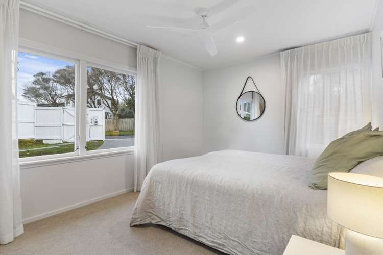 62 Paragon Avenue Beach Haven_12