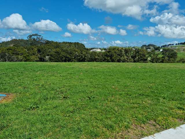 19 Manaaki Circle Paparoa_1