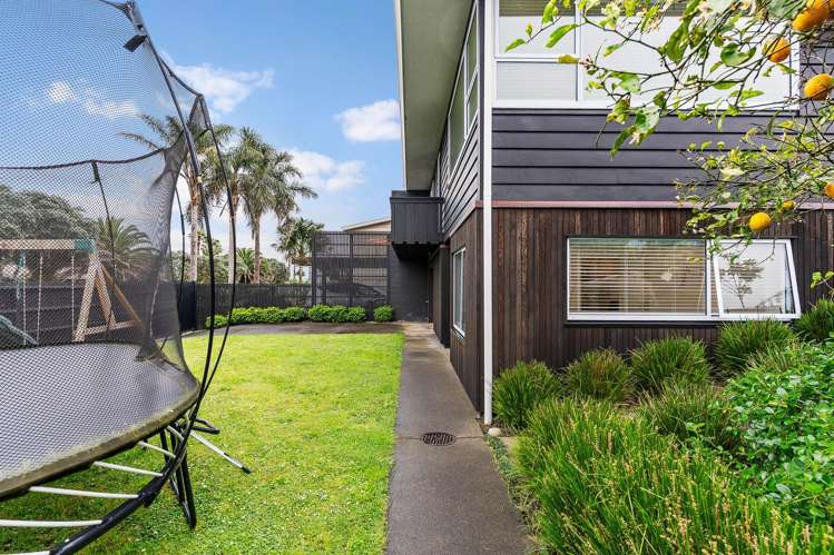 2/97 Takutai Avenue Half Moon Bay_25