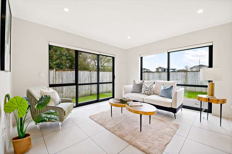 63 Costa Viva Crescent Karaka_6