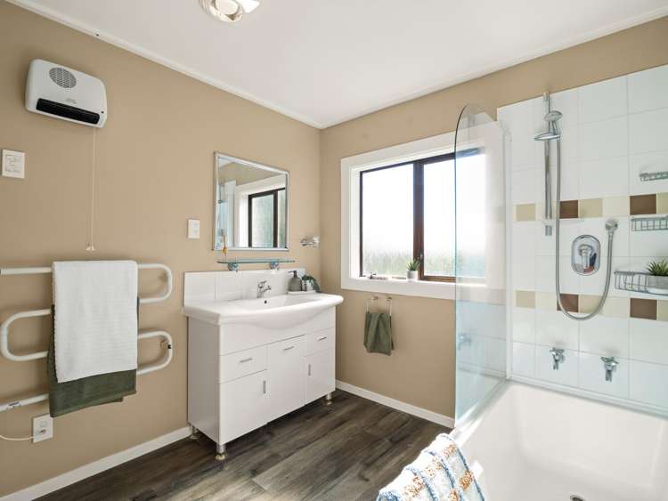 16 Spottiswoode Street Andersons Bay_13