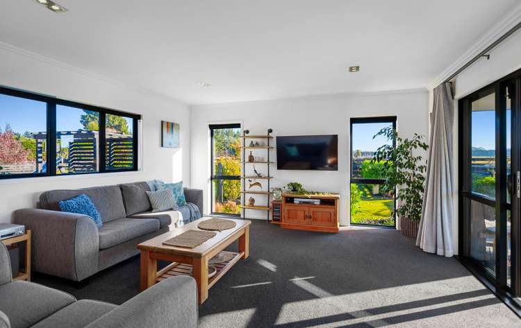 1/1132 Old West Coast Road West Melton_7
