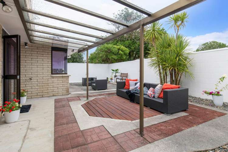 2/33 Vivian Wilson Drive Eastern Beach_19