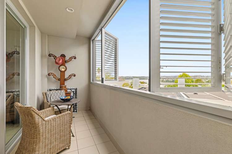 19F St Stephens Avenue Parnell_5