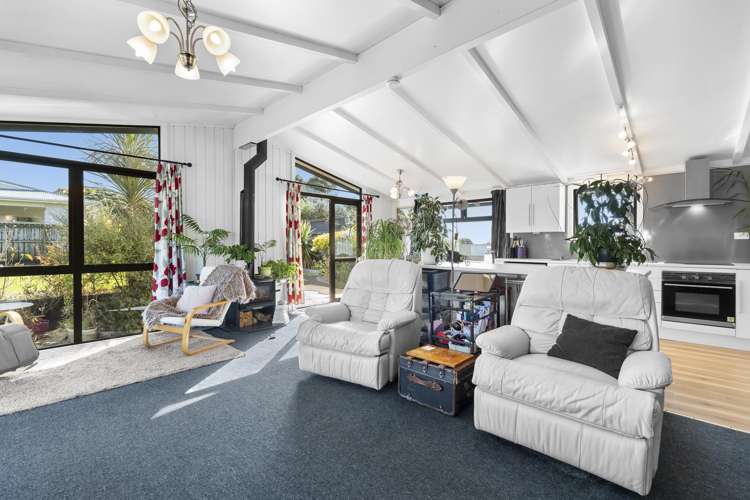 5 Camellia Avenue Bell Block_9