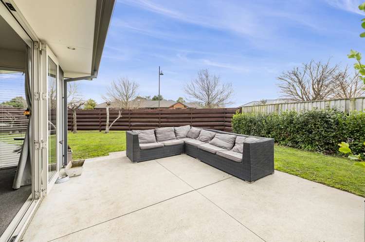 244 Southfield Drive Lincoln_24