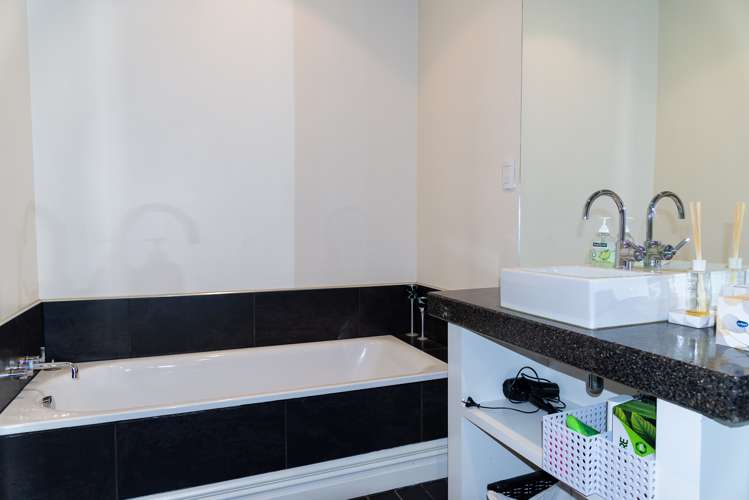 6/49 Dp Bond Street Dunedin Central_11