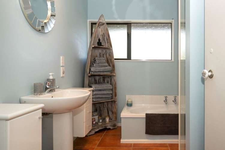 11 Ngaio Street Rarangi_9