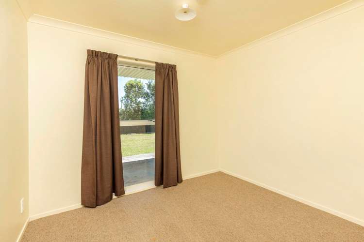 11 Pokapu Street Titirangi_22