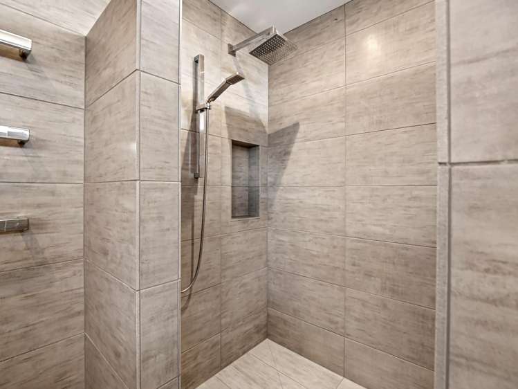 423 Oceanbeach Road Mt Maunganui_21