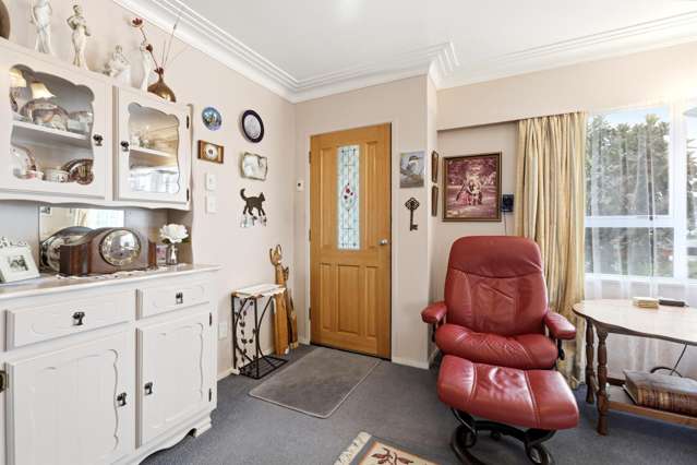 1377A Dominion Road Extension Mount Roskill_2