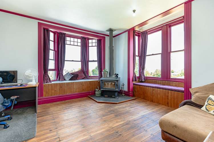 50 Shakespeare Road Bastia Hill_13