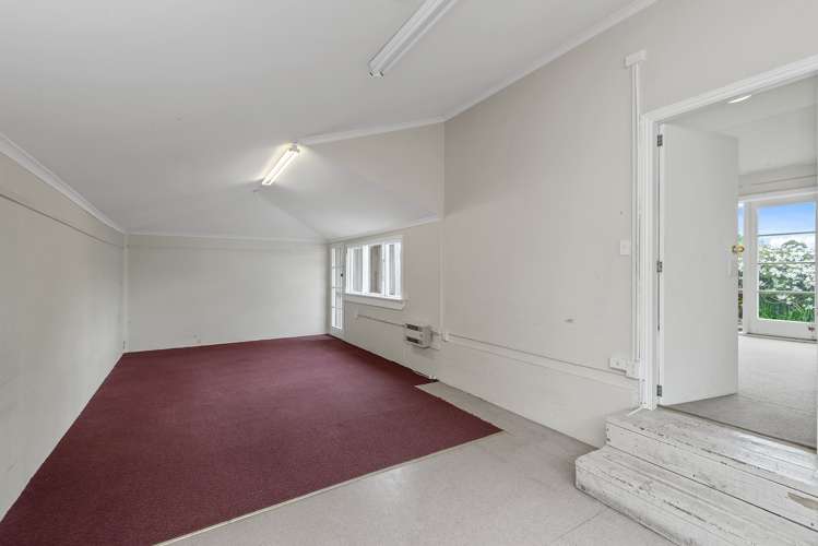 7 Aorangi Road Bryndwr_8