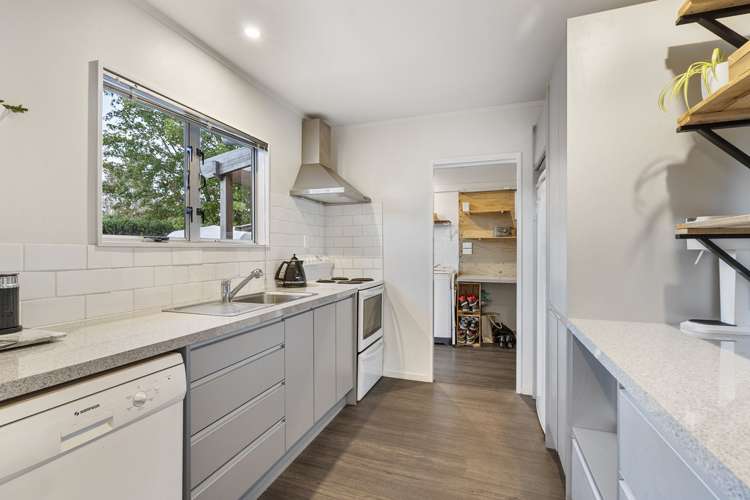 10 Taranui Place Henderson_8