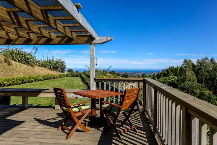 828 Dover Road Okato_15